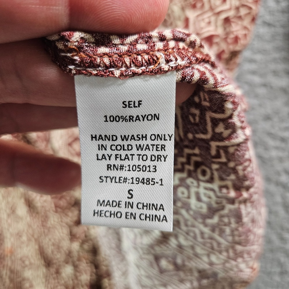 NEW Savanna Jane Embroidered Top Blouse Women Small Geometric Maroon Beige - Picture 5 of 9
